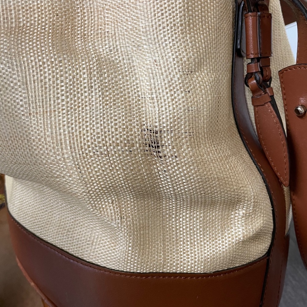 Hunting Season Drawstring in Woven Platano Cognac - Picture 16 of 16